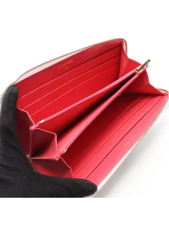 Chanel Round Wallet Quilted White Calf Long - Picture 3 of 7